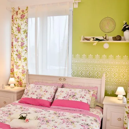 Romantic Apartman Hajdúszoboszló Exterior foto