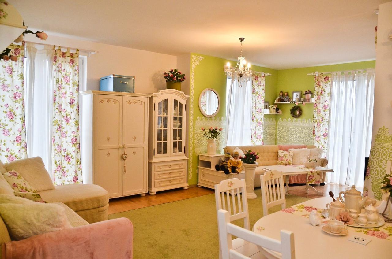 Romantic Apartment