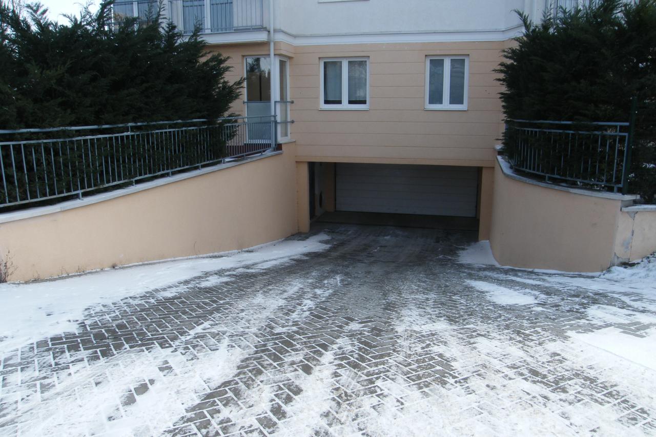Apartment Romantic